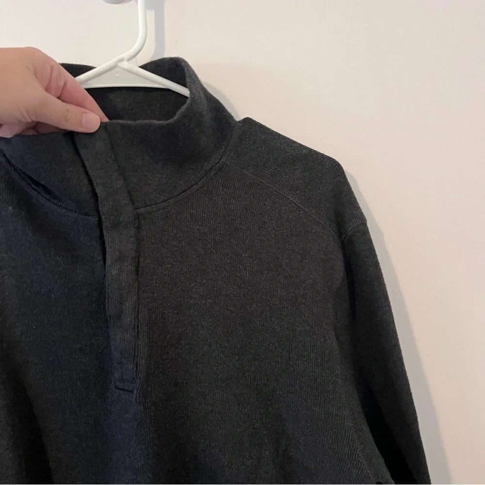 Banana Republic Men’s Quarter Snap Sweater Cotton Long Sleeve Dark Gray Large